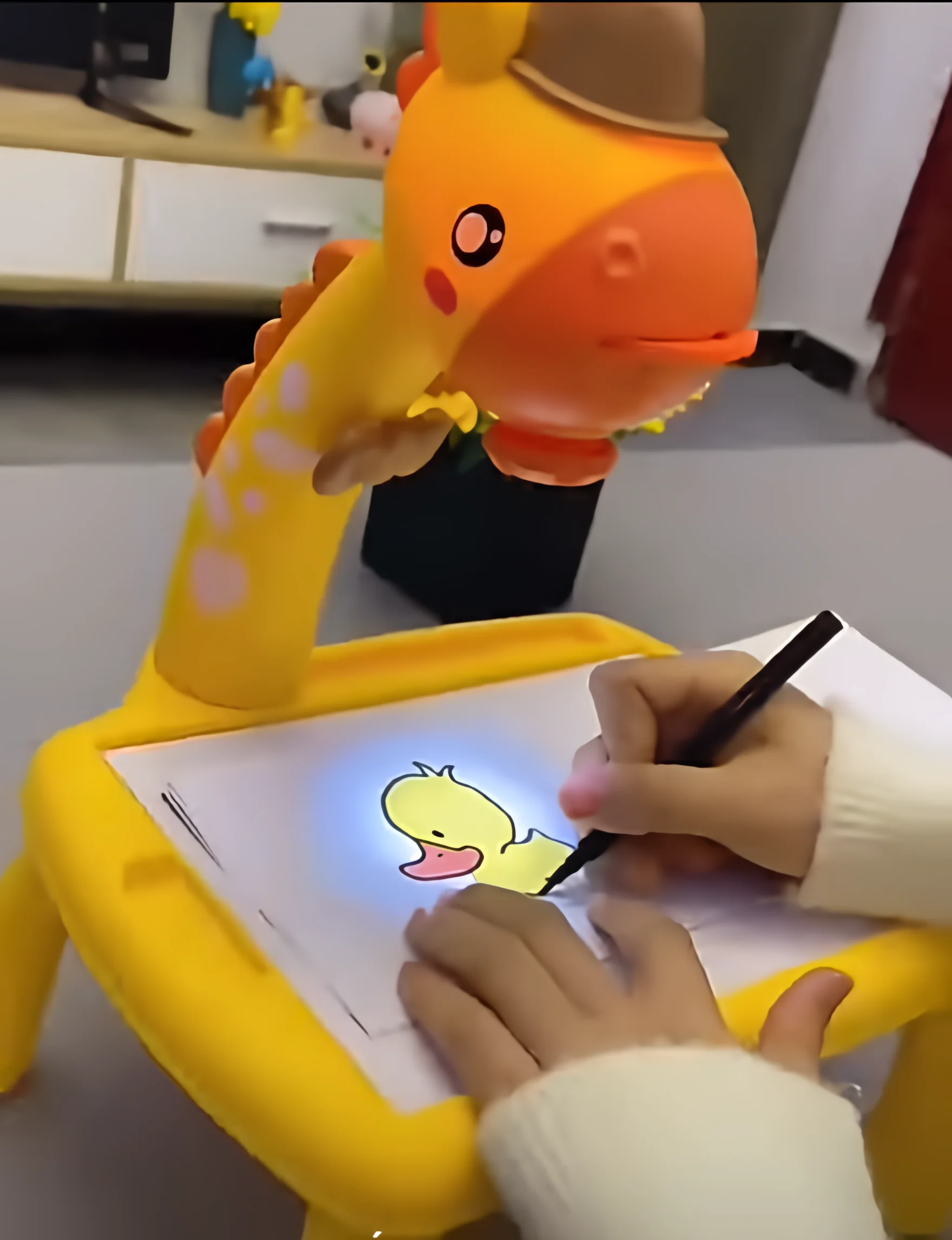 JIRAFA CON PROYECTOR INTELIGENTE DE DIBUJOS| ENVÍO GRATIS